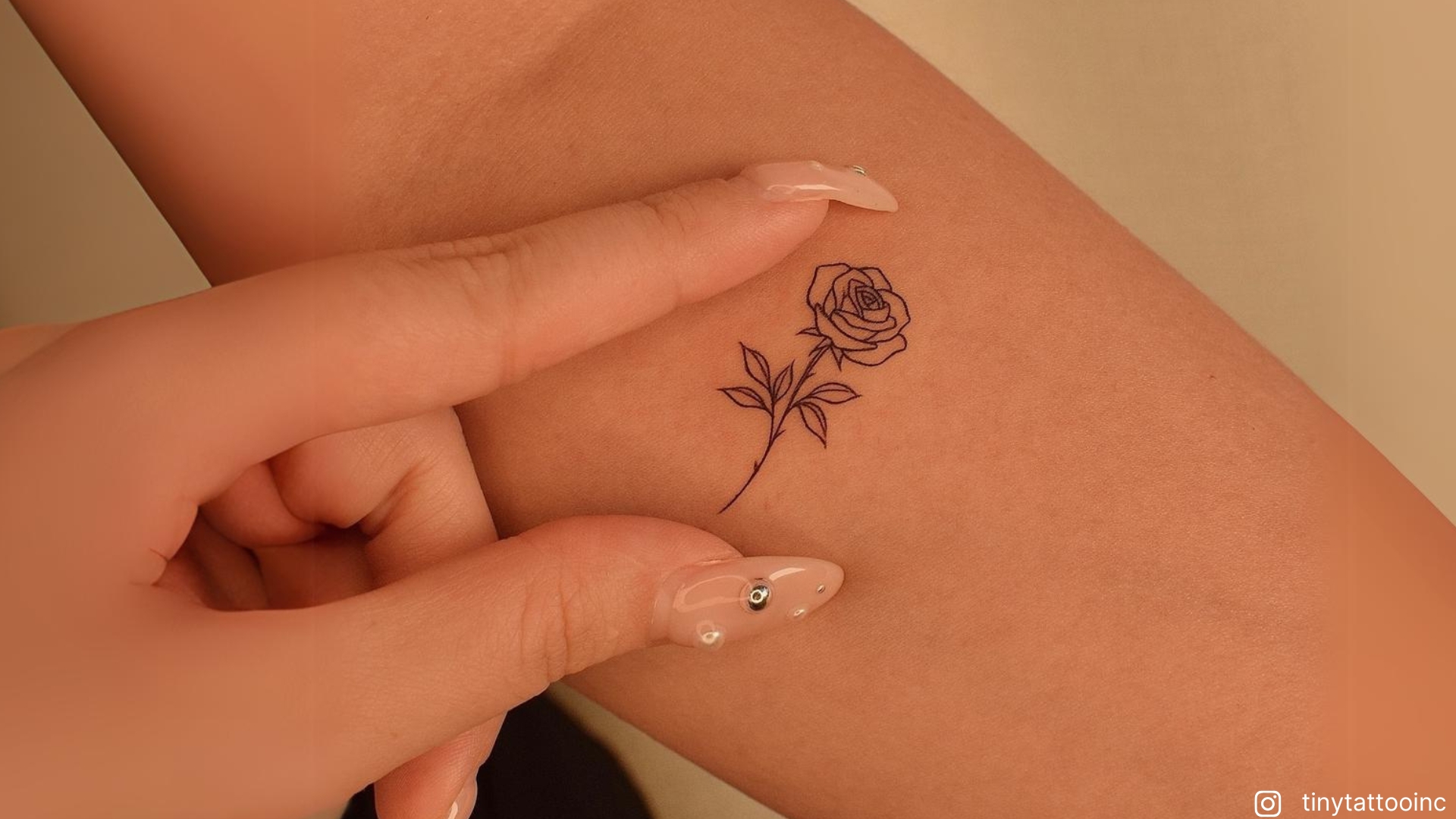 10 Subtle & Cute Tattoos For First Timers You Won&rsquo;t Regret