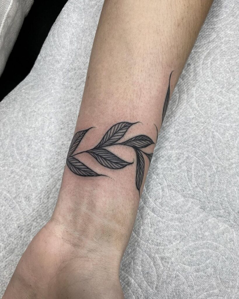 vine wrist tattoo