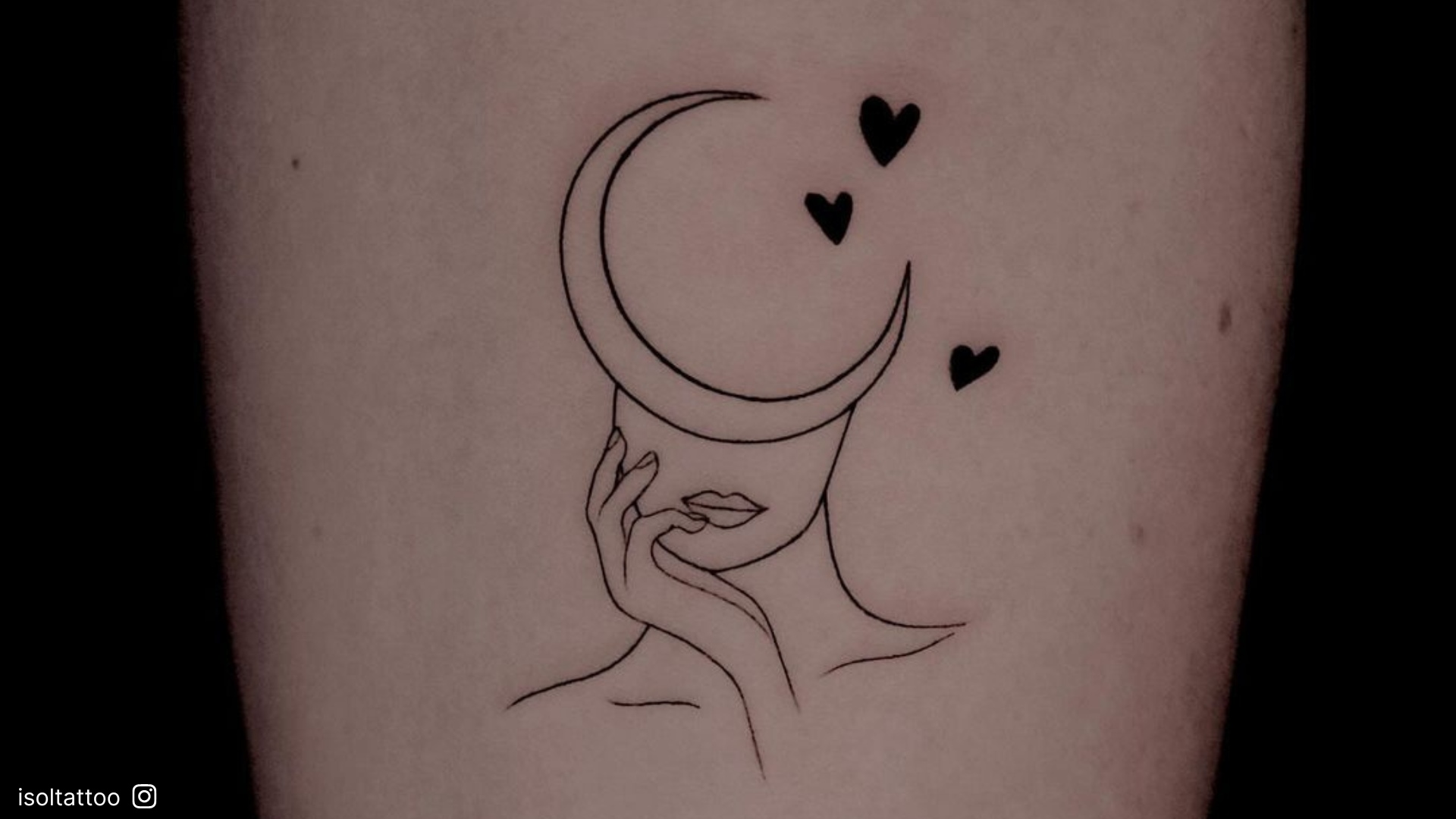 25 Small Feminine Tattoos to Rock And Shine in 2025