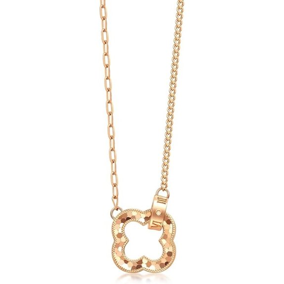 CHOW SANG SANG 18K Rose Gold Clover Necklace