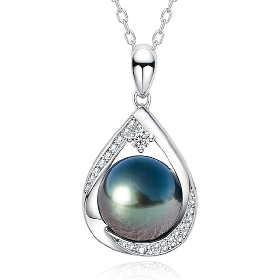 Tahitian Black Pearl Pendant Necklace in Sterling Silver